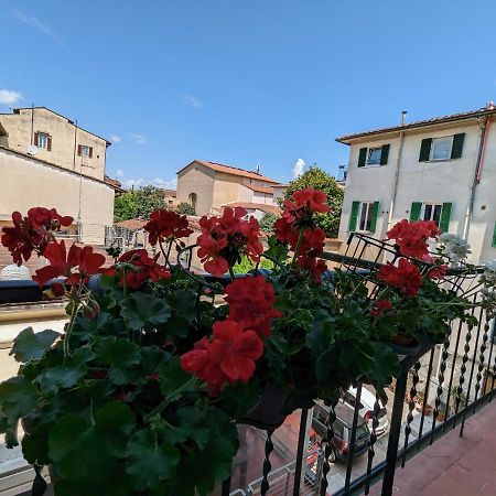 In The Heart Of Florence Luaran gambar